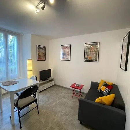 Studio Rdc Parking Prive Gratuit Doue-la-Fontaine Exterior photo